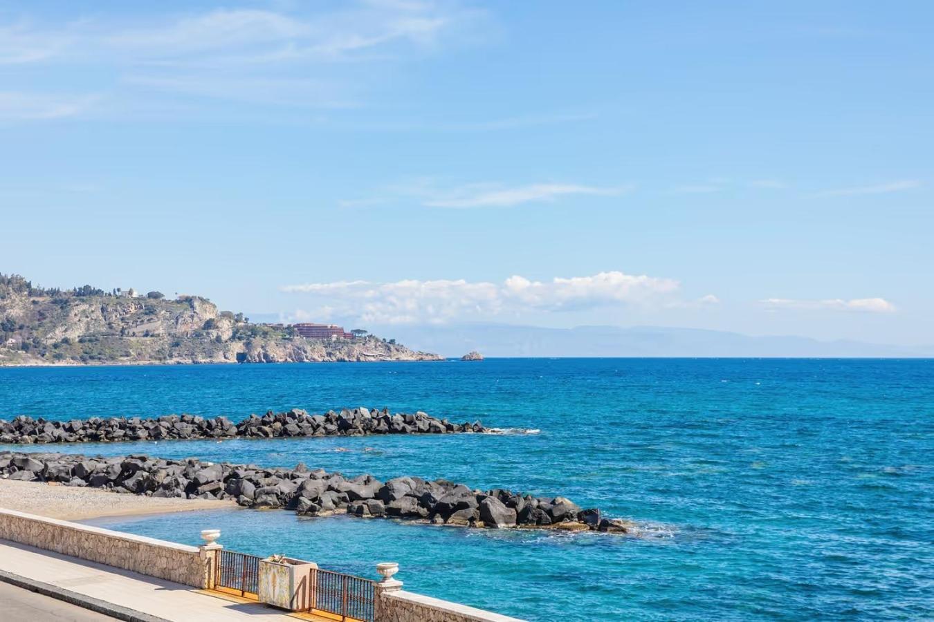 La Gioia Hotel จีอาร์ดีนี นักซอส ภายนอก รูปภาพ